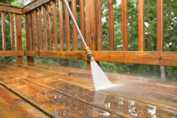 Best Deck and Patio Pressure Washing in Ladysmith, WI